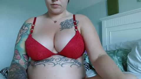 yournewbigmama online show from June 29, 10:54 pm