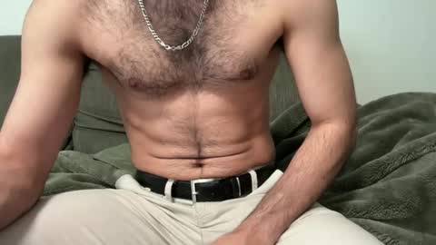 Snapshot of yournextguy0 chatting on May 15, 7:59 am Your Next Guy online show from May 15, 7:59 am