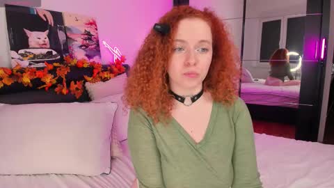 Snapshot of yourpie_ash chatting on November 2, 9:06 pm Ashley online show from November 2, 9:06 pm