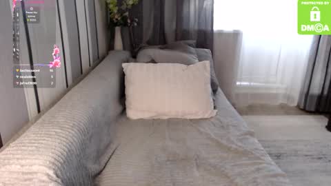 Snapshot of yourplanetoflove chatting on February 22, 9:34 am matypleazure online show from February 22, 9:34 am