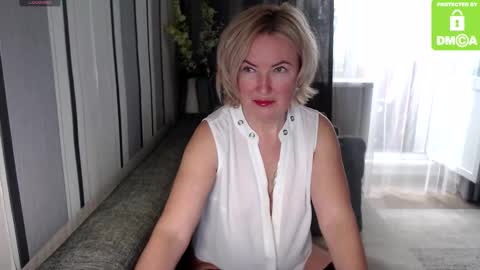 Snapshot of yourplanetoflove chatting on March 9, 11:25 am matypleazure online show from March 9, 11:25 am