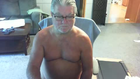 Snapshot of yourpoppi55 chatting on July 12, 1:13 pm yourpoppi55 online show from July 12, 1:13 pm