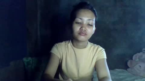 Snapshot of yourqueen1101 chatting on April 8, 11:37 pm yourqueen1101 online show from April 8, 11:37 pm