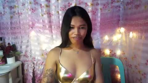 yourqueen_19 online show from August 5, 12:19 pm