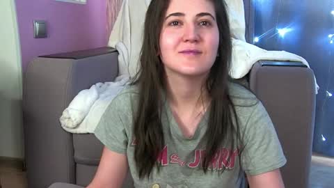 Yourr Muse online show from March 18, 3:53 am