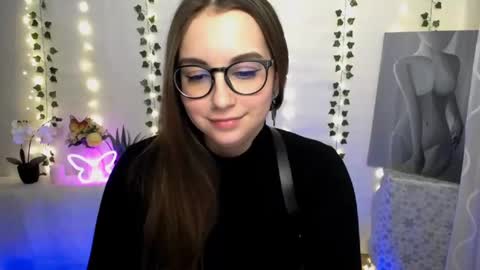 Happy online show from March 1, 3:27 pm