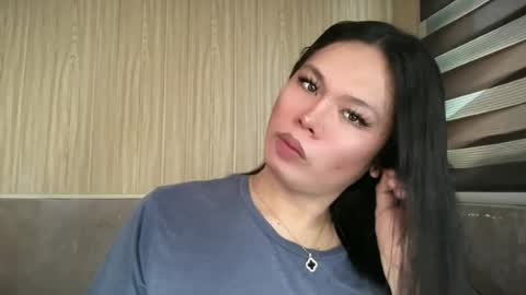 yourseductive_jem online show from July 28, 1:34 am