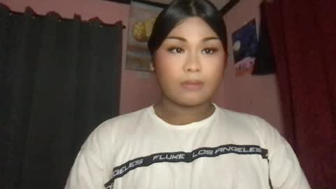 Snapshot of yourseductivecrixtin chatting on June 26, 4:44 pm yourseductivecrixtin online show from June 26, 4:44 pm