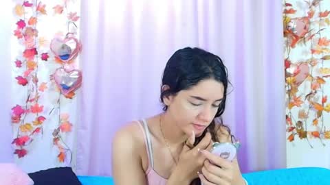Snapshot of yoursexy18lover chatting on May 22, 8:21 am Lina and roberth online show from May 22, 8:21 am