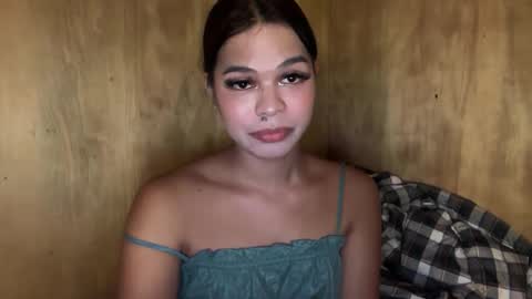 Snapshot of yoursexy_chantell chatting on October 26, 6:52 am yoursexy_chantell online show from October 26, 6:52 am