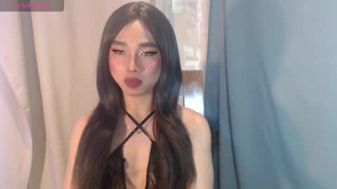 Snapshot of yourslutty_stella69 chatting on April 28, 9:42 pm Stella online show from April 28, 9:42 pm