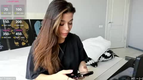 yoursoul_mila online show from May 8, 9:47 am