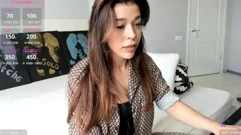 yoursoul_mila online show from May 16, 9:50 am