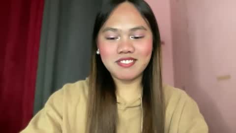 yourspecialgirl_rhea online show from February 19, 6:15 pm