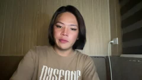 Snapshot of yoursweet_loveace chatting on June 18, 4:22 pm yoursweet_loveace online show from June 18, 4:22 pm