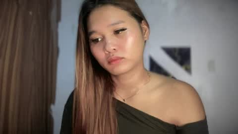 yoursweetgirl_zia online show from June 29, 10:15 am