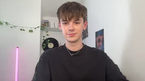 yoursweetyguy online show from July 29, 3:54 pm