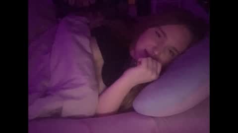 Snapshot of yourthickgingergoddess chatting on January 13, 5:23 am yourthickgingergoddess online show from January 13, 5:23 am