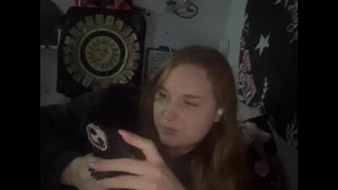Snapshot of yourthickgingergoddess chatting on January 17, 5:32 am yourthickgingergoddess online show from January 17, 5:32 am