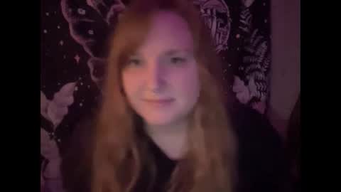 Snapshot of yourthickgingergoddess chatting on February 26, 6:21 pm yourthickgingergoddess online show from February 26, 6:21 pm