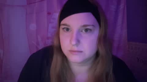 Snapshot of yourthickgingergoddess chatting on March 12, 11:22 pm yourthickgingergoddess online show from March 12, 11:22 pm