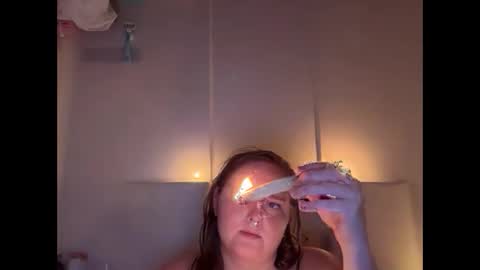 Snapshot of yourthickgingergoddess chatting on October 7, 3:47 am yourthickgingergoddess online show from October 7, 3:47 am