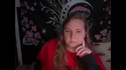 Snapshot of yourthickgingergoddess chatting on October 10, 3:27 am yourthickgingergoddess online show from October 10, 3:27 am