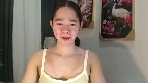 Snapshot of yourtinybunny chatting on September 11, 9:53 am yourtinybunny online show from September 11, 9:53 am