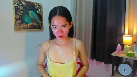 yourtinybunny online show from May 16, 10:36 am