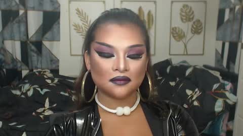 Snapshot of yourtrannyqueenxxx chatting on September 14, 11:26 pm Anastacia Grey online show from September 14, 11:26 pm