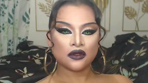 Snapshot of yourtrannyqueenxxx chatting on October 3, 11:46 pm Anastacia Grey online show from October 3, 11:46 pm