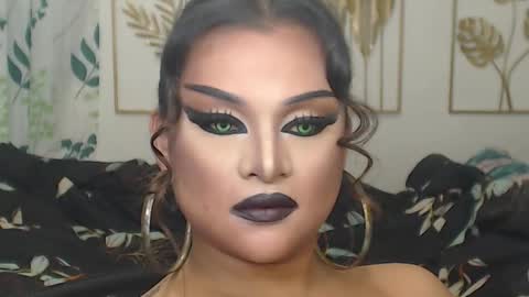 Snapshot of yourtrannyqueenxxx chatting on October 6, 10:29 pm Anastacia Grey online show from October 6, 10:29 pm