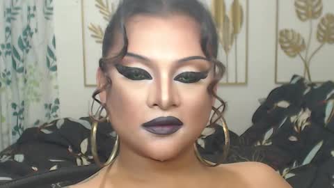 Snapshot of yourtrannyqueenxxx chatting on October 23, 10:30 pm Anastacia Grey online show from October 23, 10:30 pm