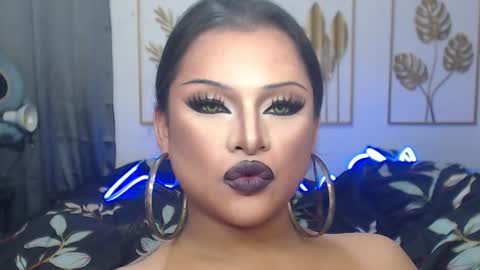 Snapshot of yourtrannyqueenxxx chatting on November 28, 9:12 am Anastacia Grey online show from November 28, 9:12 am