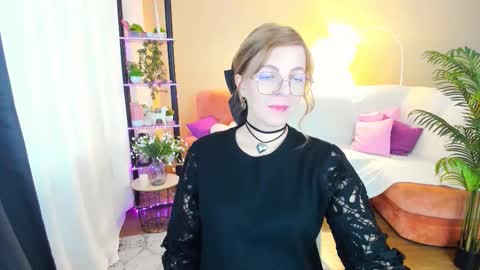 Alice online show from September 20, 10:05 am