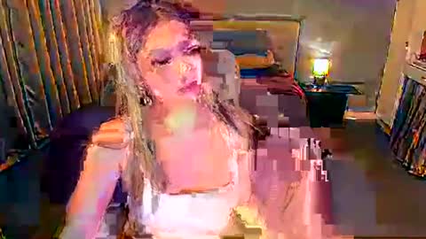 Snapshot of yourwife2be chatting on January 6, 8:12 pm yourwife2be online show from January 6, 8:12 pm