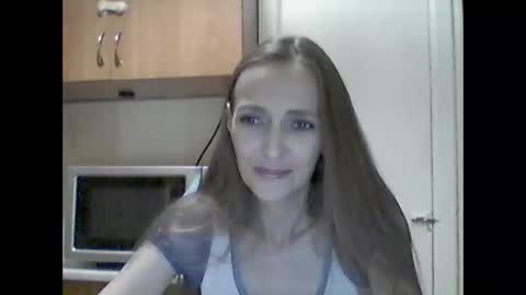 Snapshot of youur_light chatting on November 18, 6:56 pm Youur light online show from November 18, 6:56 pm