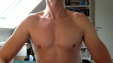 Snapshot of youvegotthis chatting on May 19, 12:33 pm youvegotthis online show from May 19, 12:33 pm