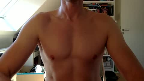 Snapshot of youvegotthis chatting on May 22, 12:22 pm youvegotthis online show from May 22, 12:22 pm