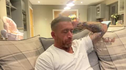 You want us 69 online show from December 4, 7:06 am