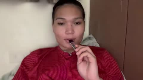 yrdrmgrl_jennie26 online show from January 9, 5:59 pm