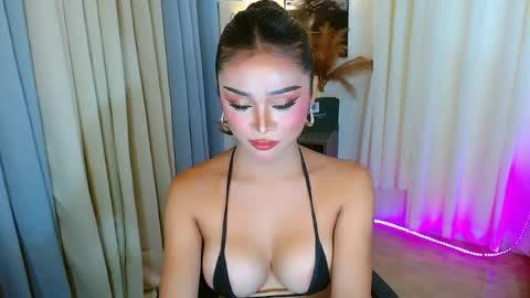 ysabellefox online show from July 31, 9:30 am