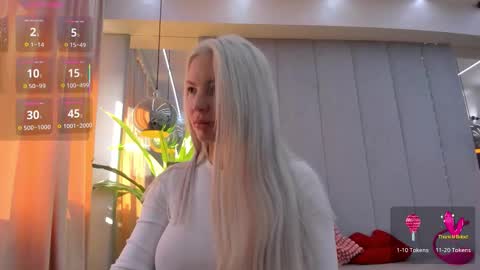 Crazy P online show from November 1, 6:59 am