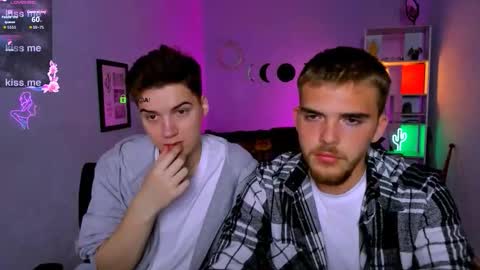 Snapshot of yudji_boy chatting on September 24, 7:39 pm yudji_boy online show from September 24, 7:39 pm