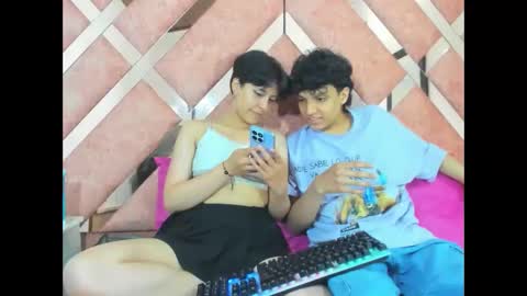 Yui  Rin online show from December 5, 3:04 am