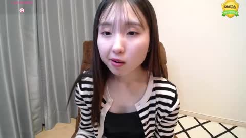 yui_x online show from February 27, 12:23 pm