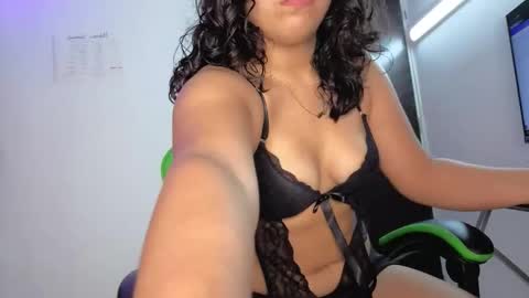 yukioprincess22 online show from February 27, 7:25 pm