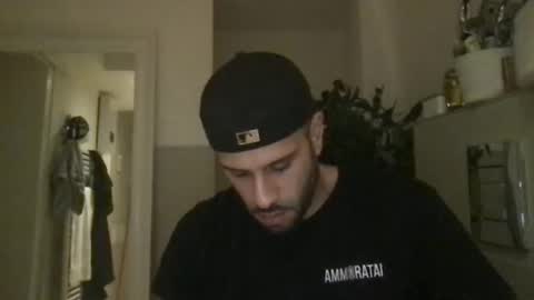 Snapshot of yul53 chatting on September 10, 9:15 pm yul53 online show from September 10, 9:15 pm