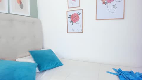 Snapshot of yuli_cardona_ chatting on January 3, 8:01 pm Yuliet online show from January 3, 8:01 pm