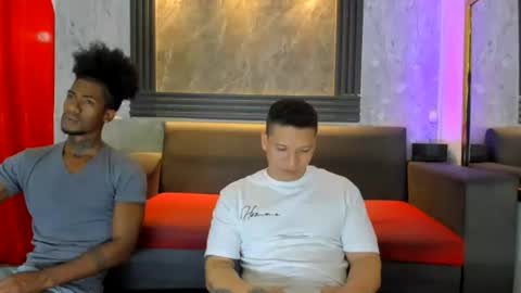 Snapshot of yulian_23 chatting on June 18, 2:23 am Ivan online show from June 18, 2:23 am